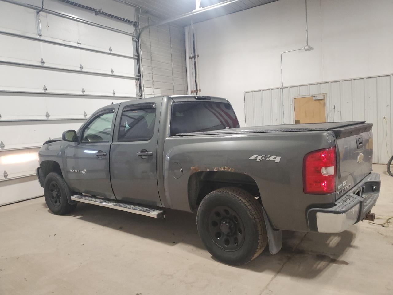 2011 Chevrolet Silverado - Image 2