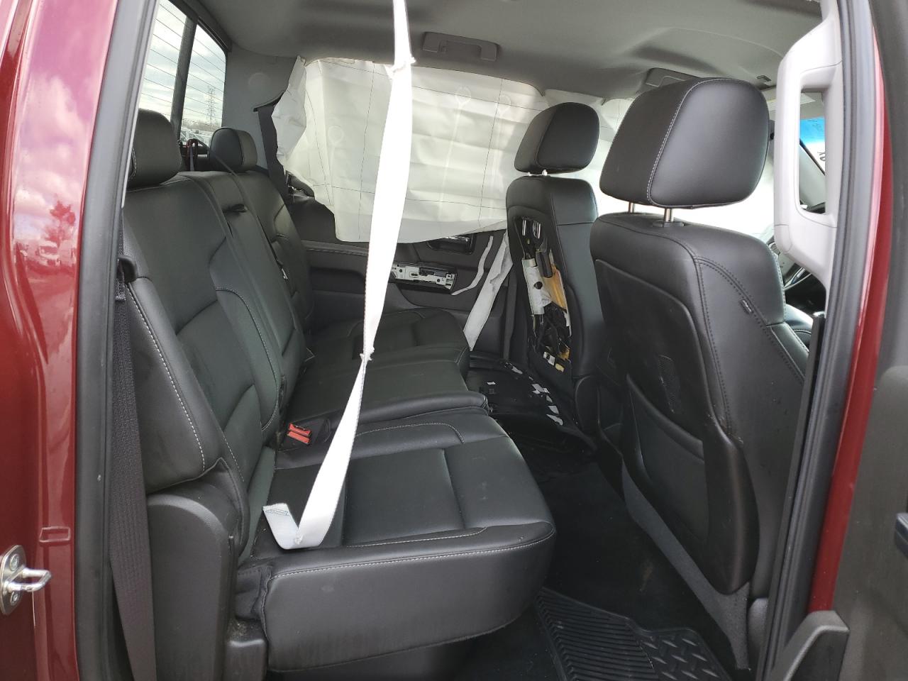 2014 Chevrolet Silverado - Image 10