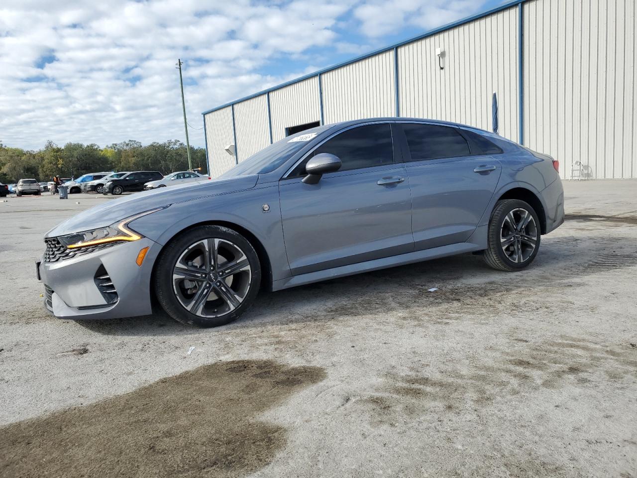 2022 Kia K5 - Image 1