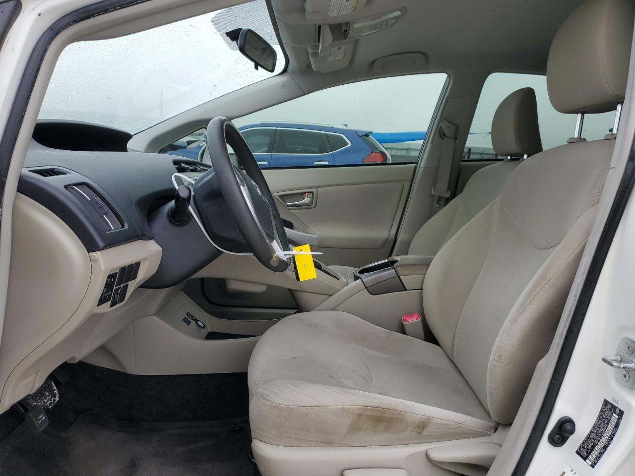 2013 Toyota Prius - Image 7