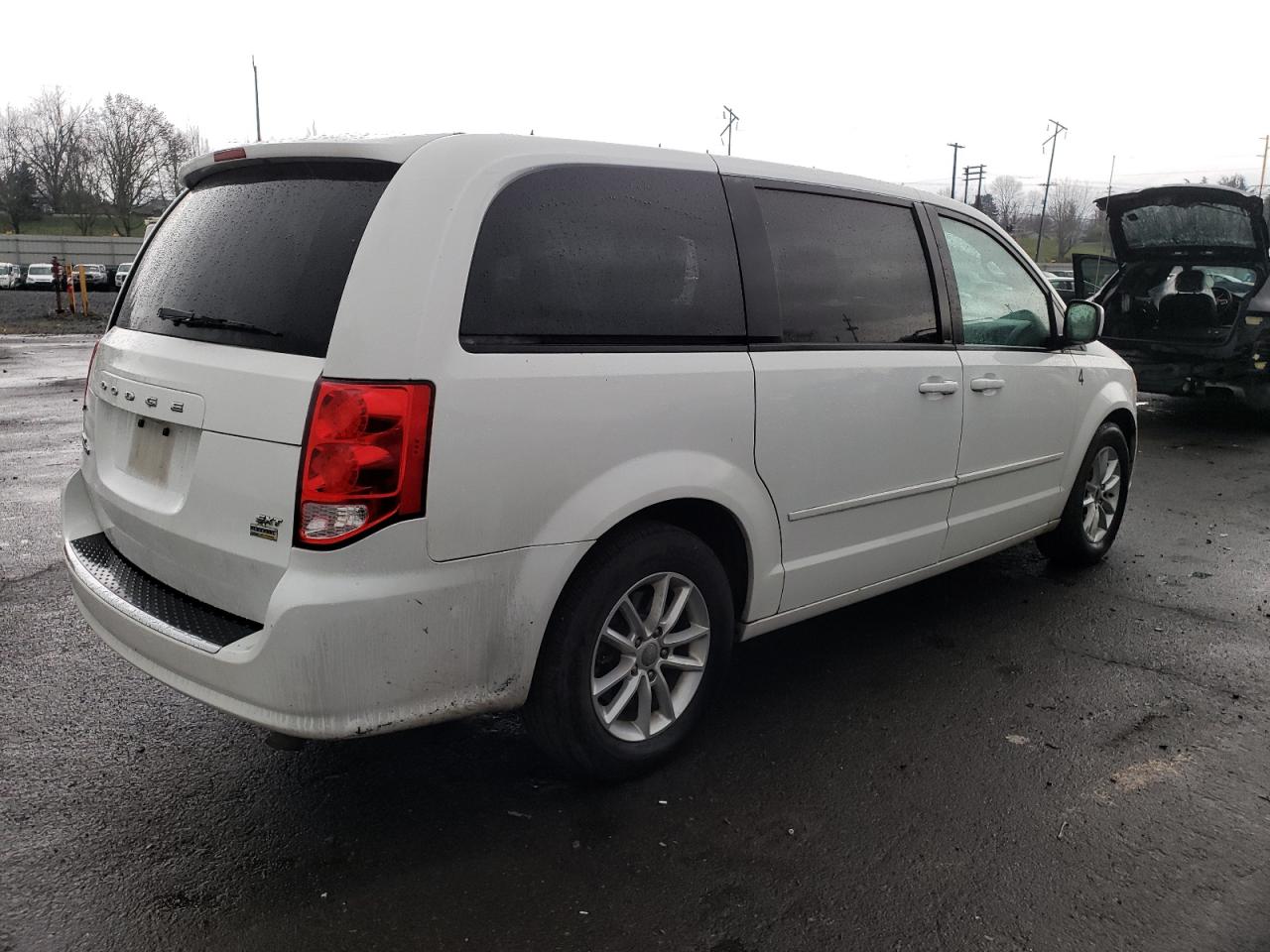 2014 Dodge Caravan - Image 3