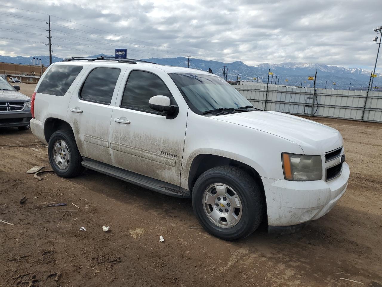 2011 Chevrolet Tahoe - Image 4