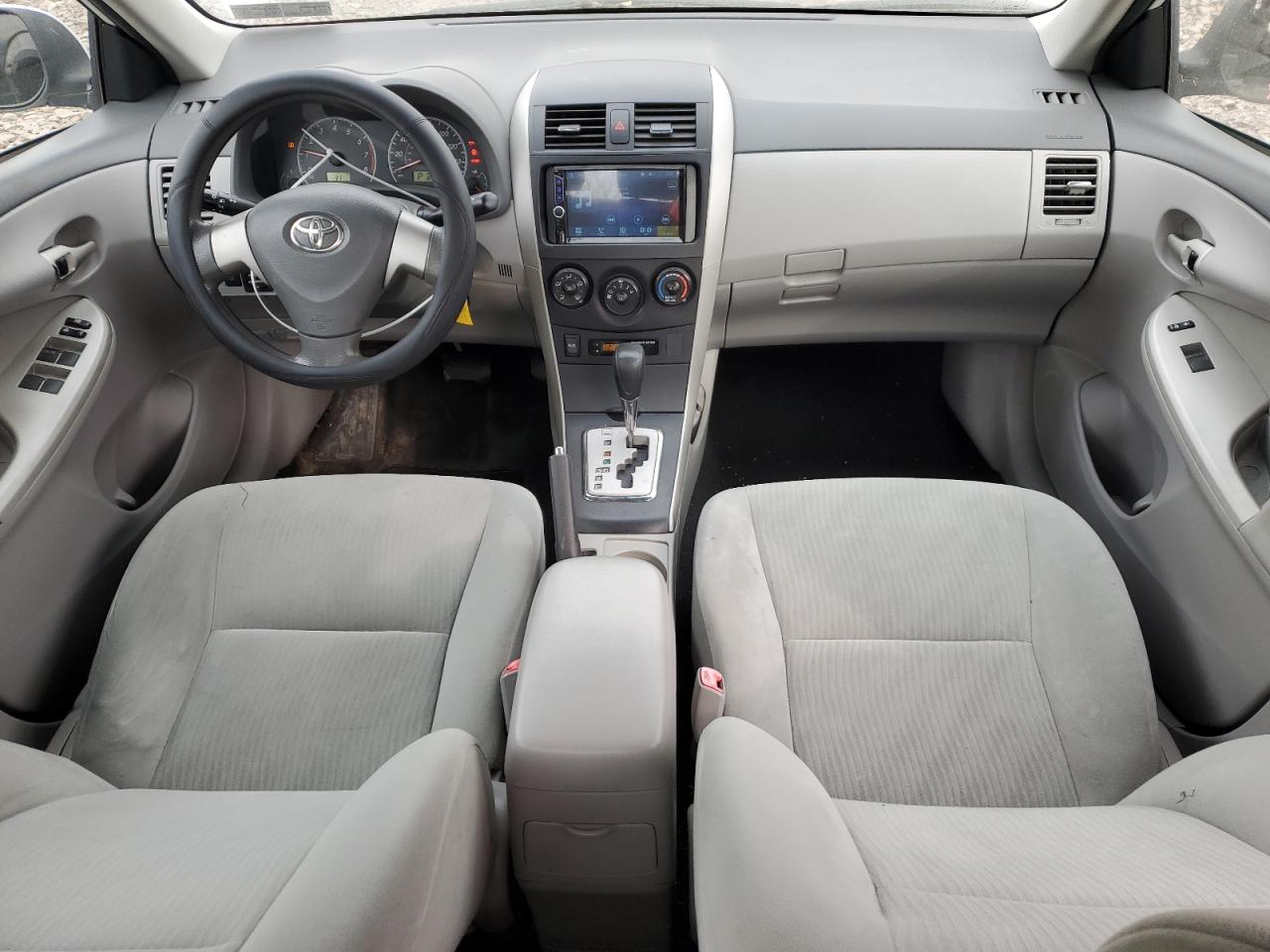 2010 Toyota Corolla - Image 8