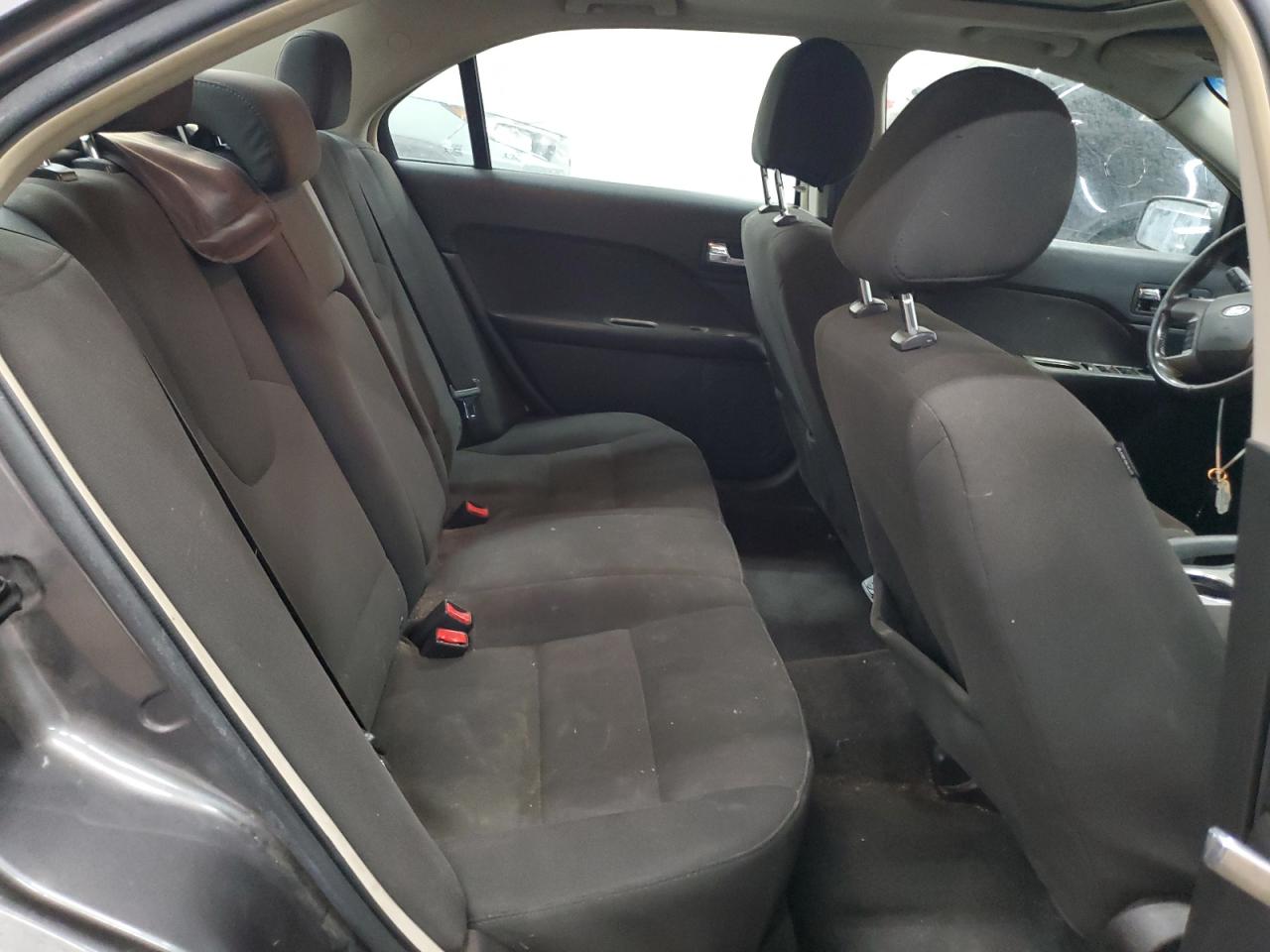 2012 Ford Fusion - Image 10