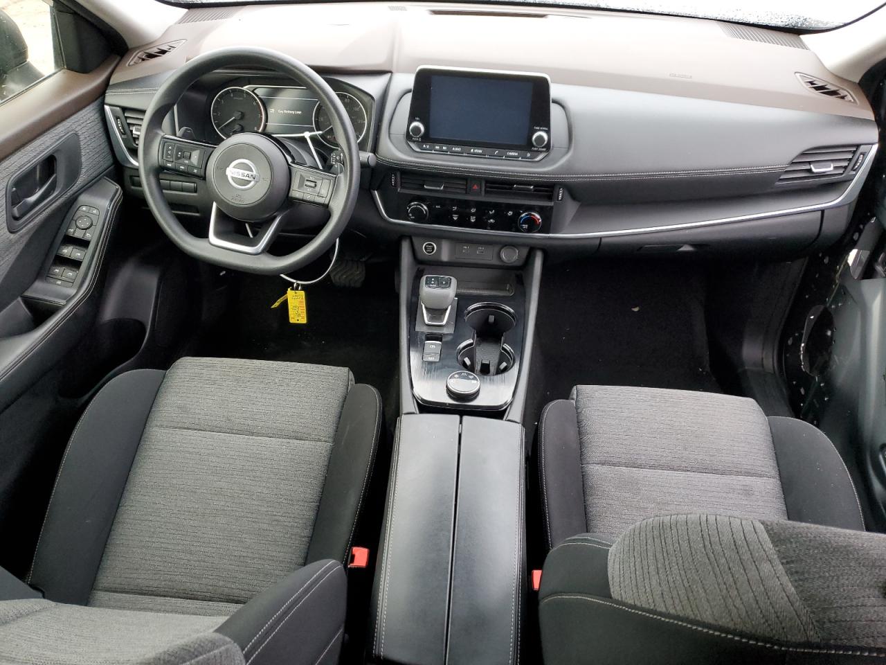 2021 Nissan Rogue - Image 8