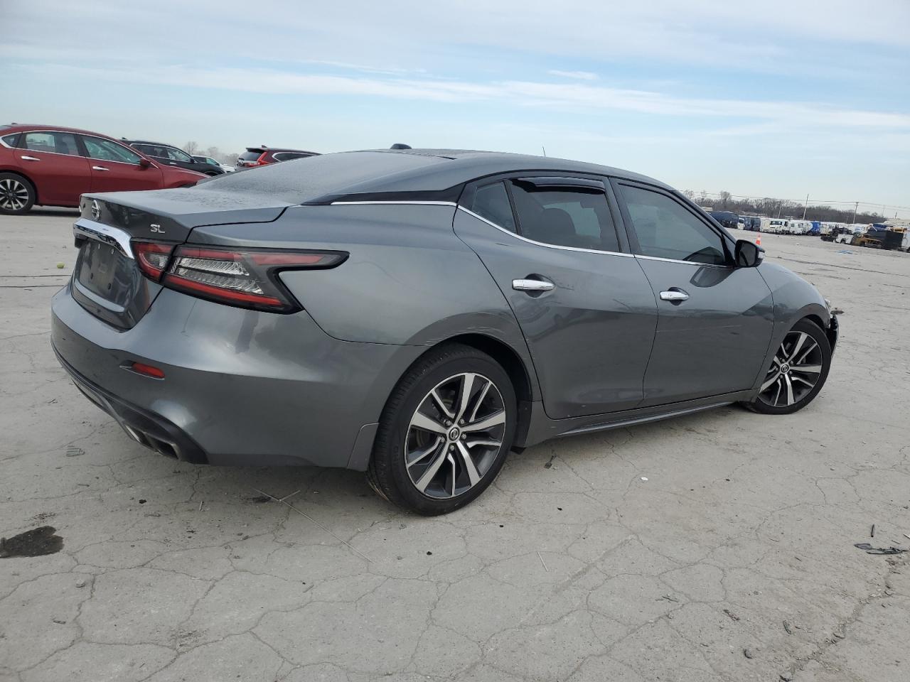 2019 Nissan Maxima - Image 3