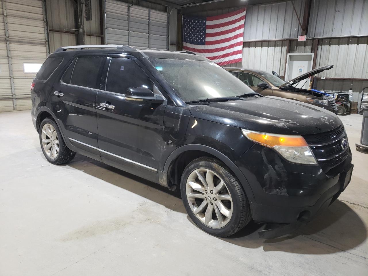 2011 Ford Explorer - Image 4