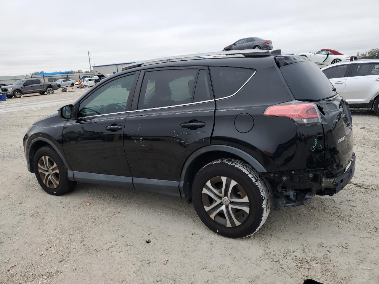 2018 Toyota RAV 4 - Image 2
