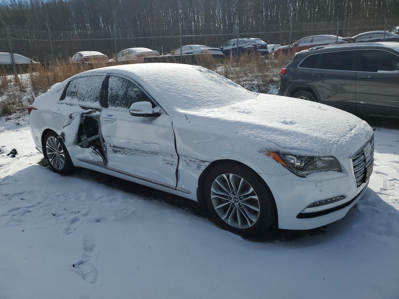 2017 Genesis G80 - Image 4