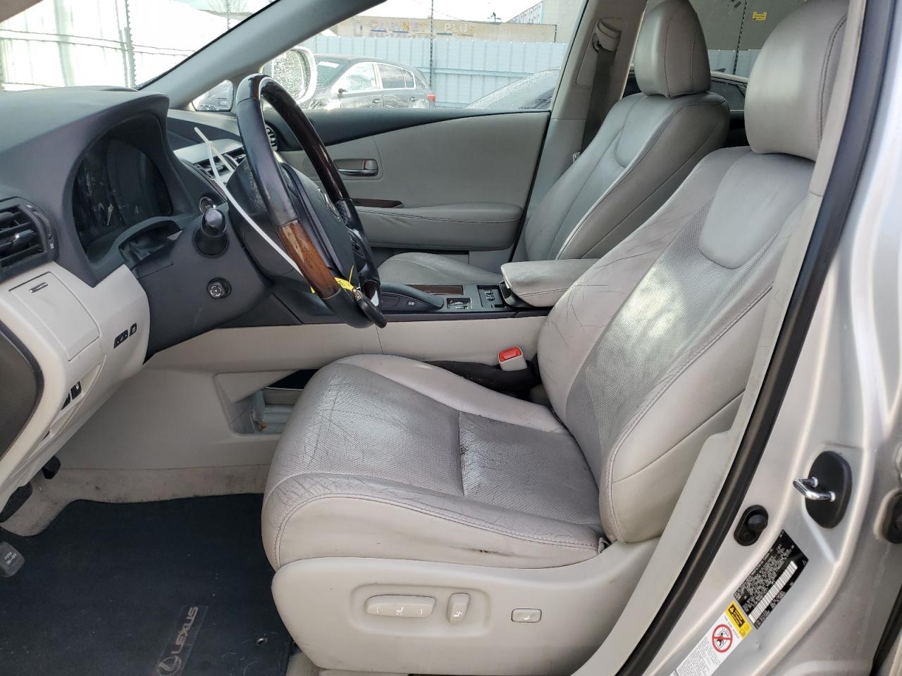 2011 Lexus RX - Image 7