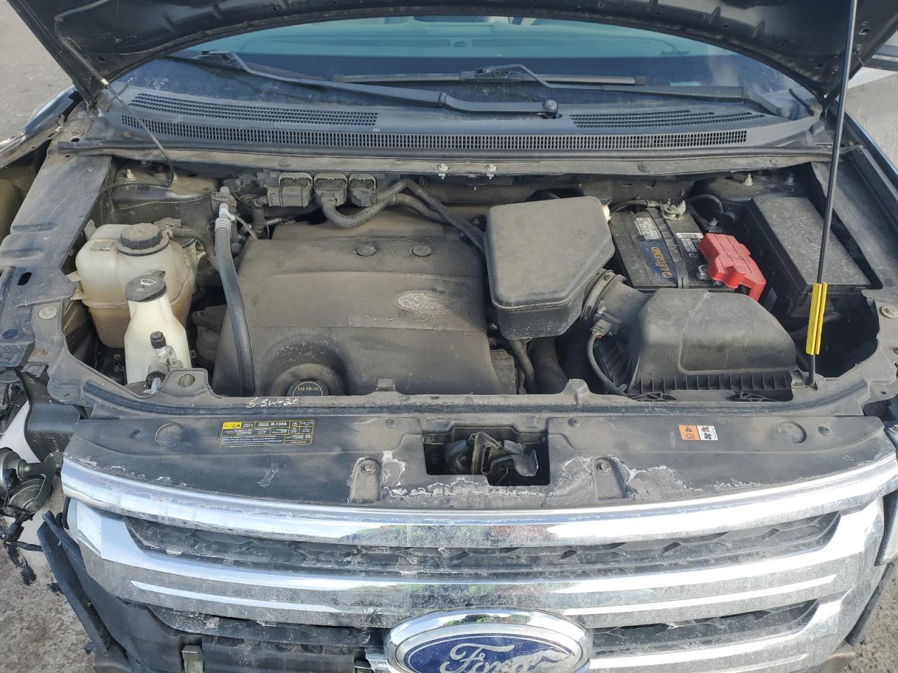 2014 Ford Edge - Image 14