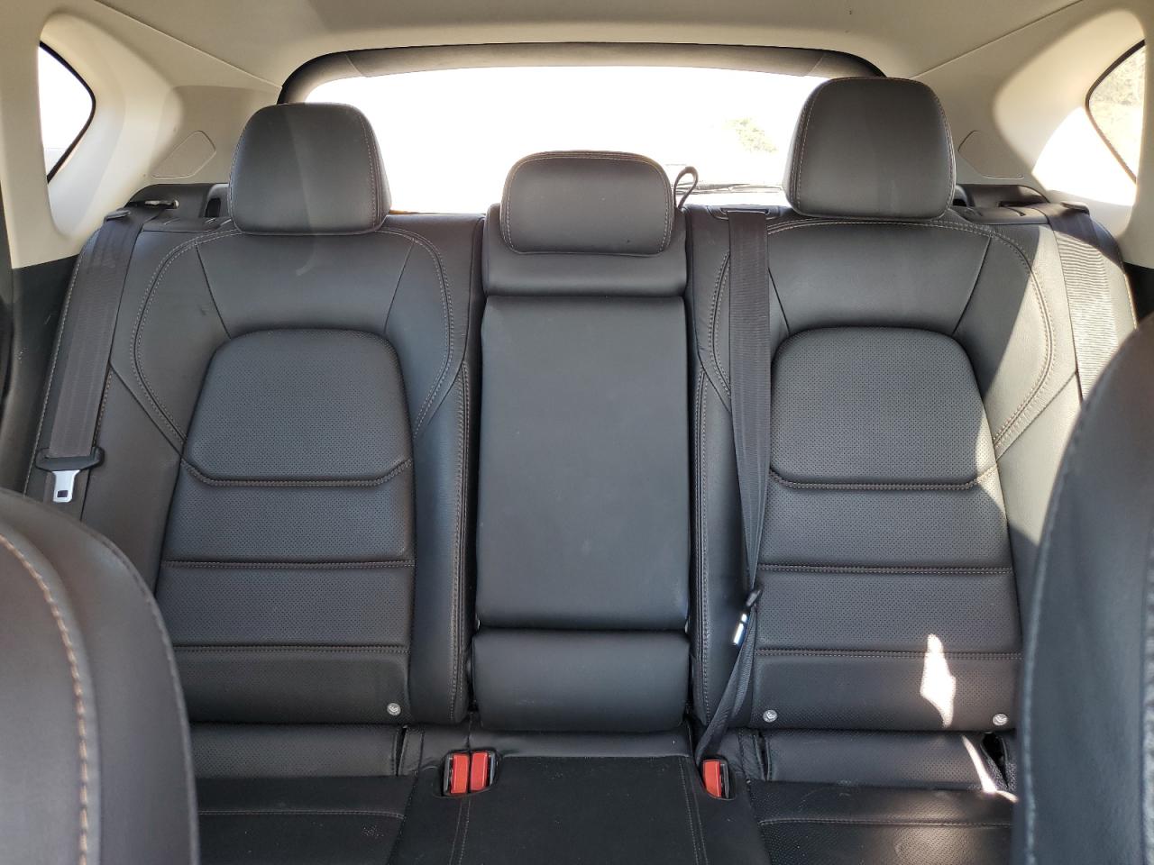 2018 Mazda CX-5 - Image 10
