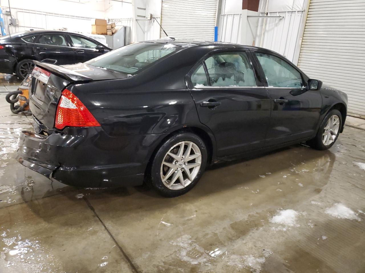 2010 Ford Fusion - Image 3
