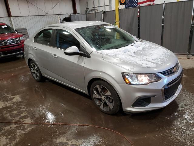 Седаны CHEVROLET SONIC 2017 Серебристый