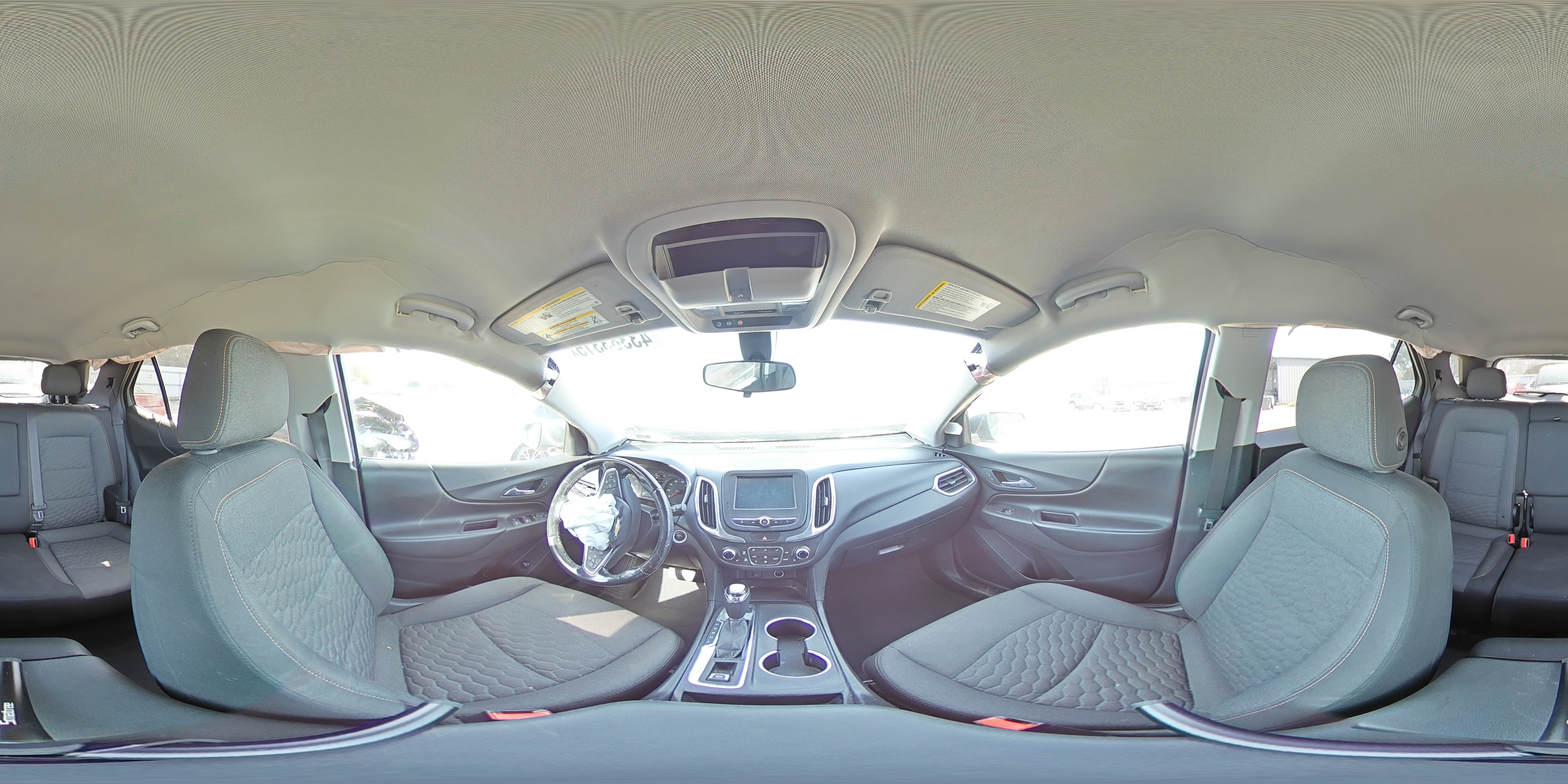 2018 Chevrolet Equinox - Image 12