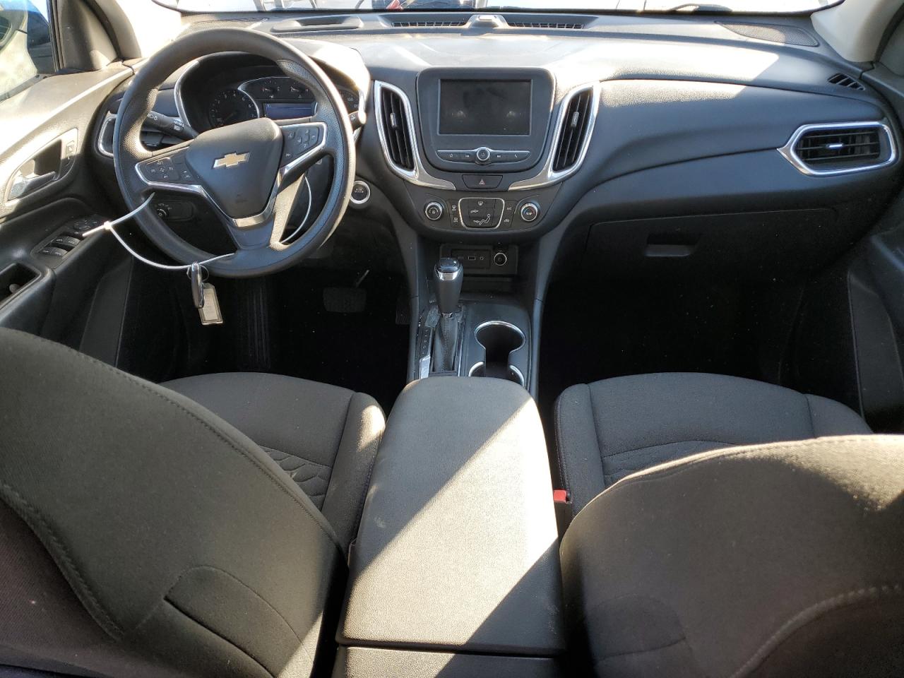 2020 Chevrolet Equinox - Image 8