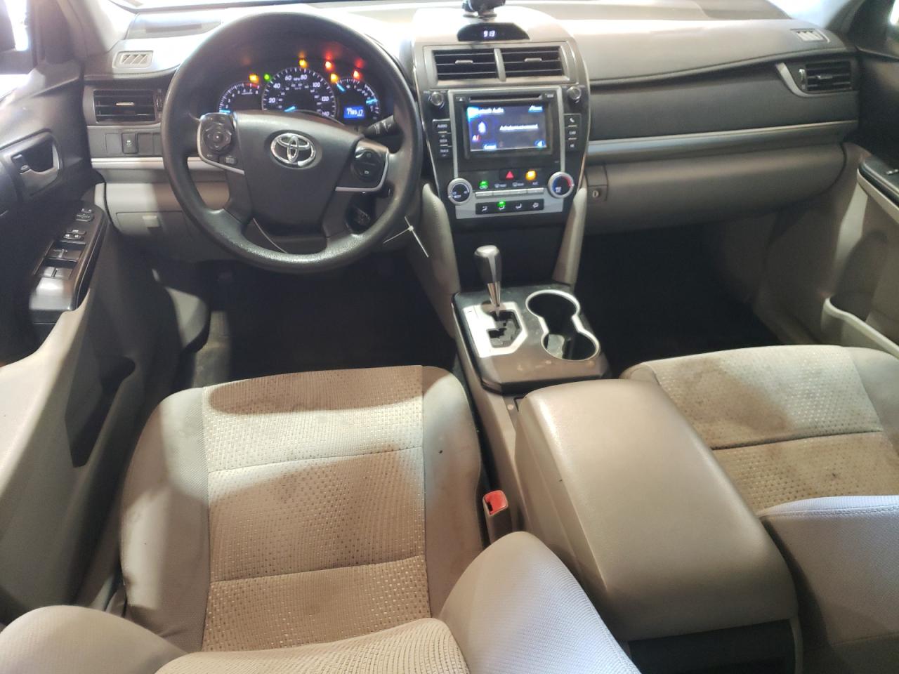 2014 Toyota Camry - Image 8