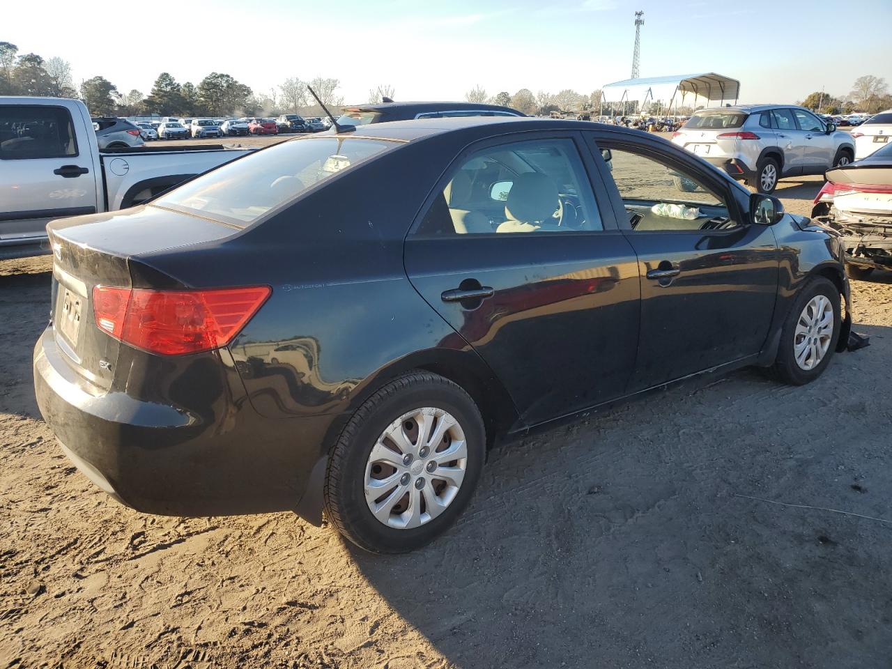 2013 Kia Forte - Image 3