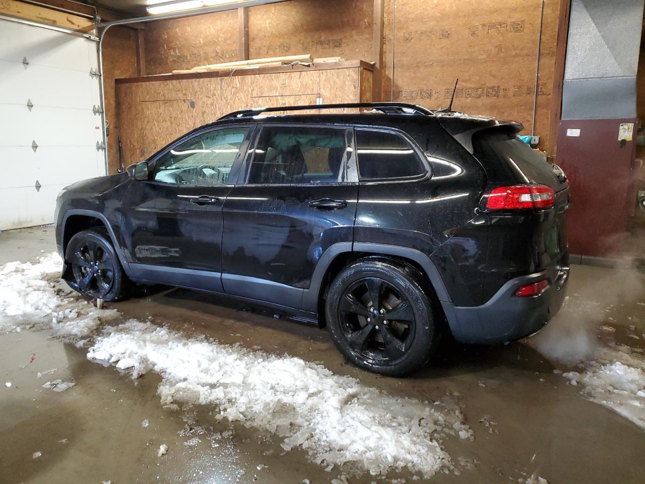 2017 Jeep Grand Cherokee - Image 2
