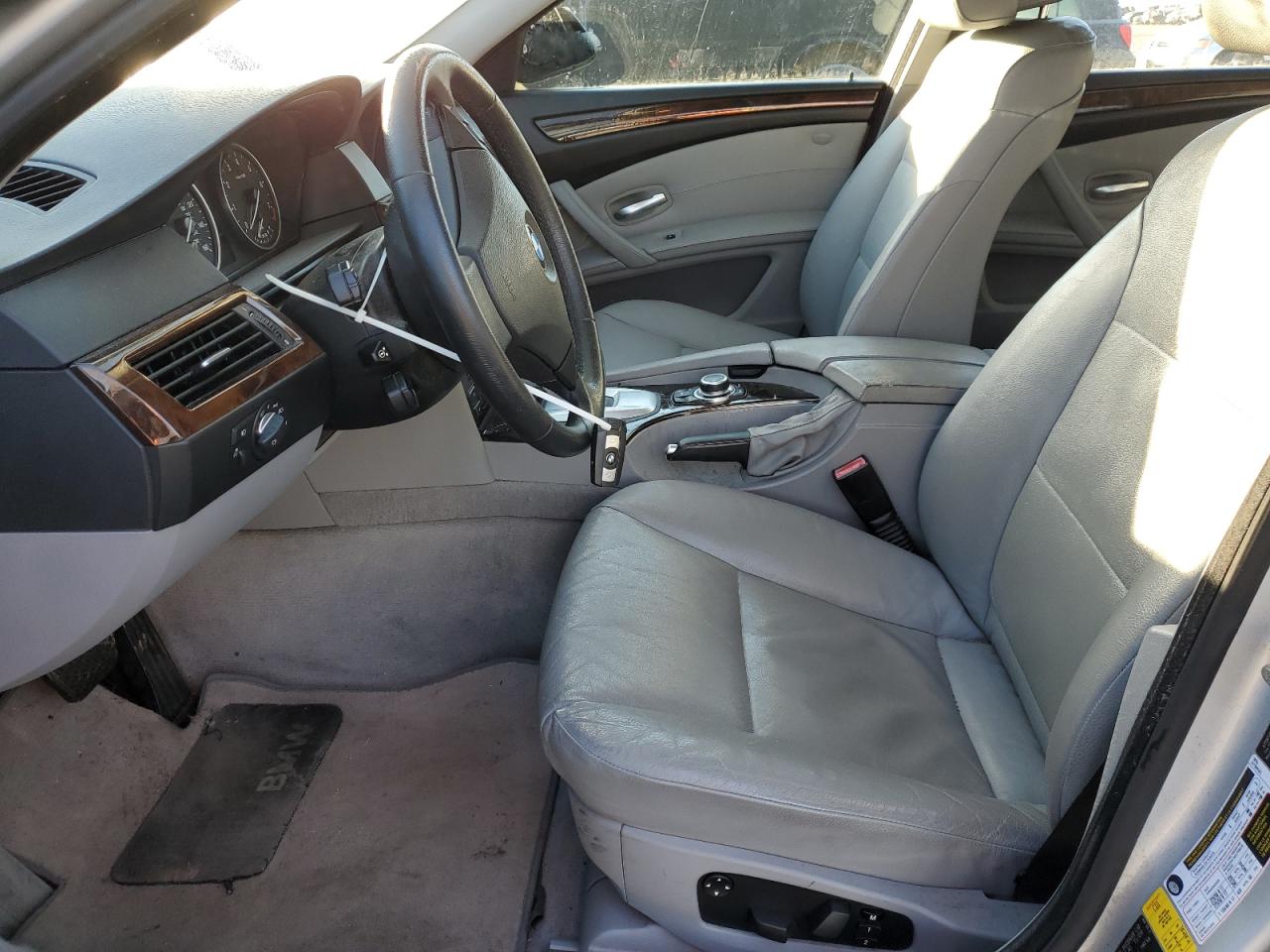 2010 BMW 5er - Image 7