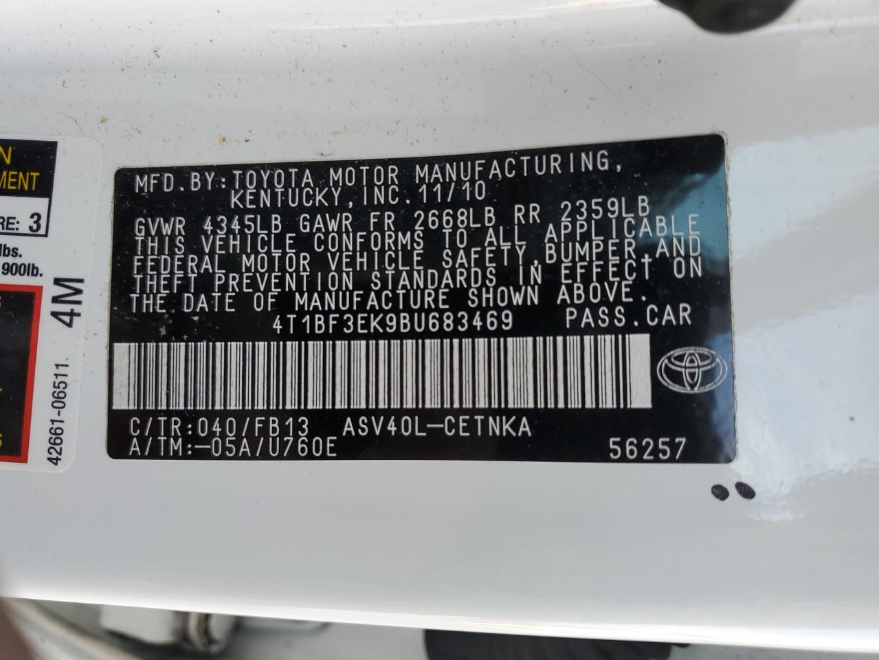 2011 Toyota Camry - Image 14