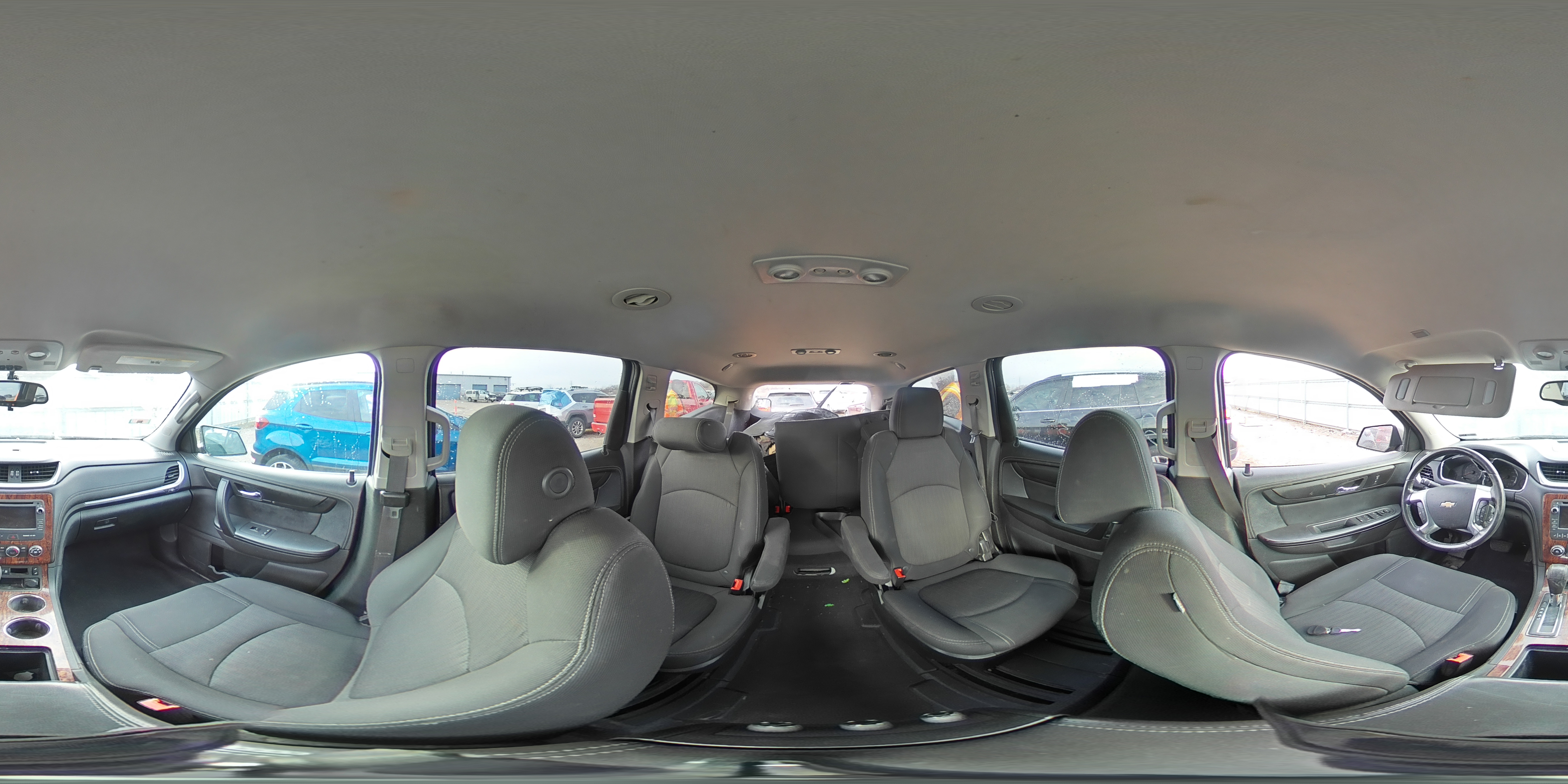 2013 Chevrolet Traverse - Image 15