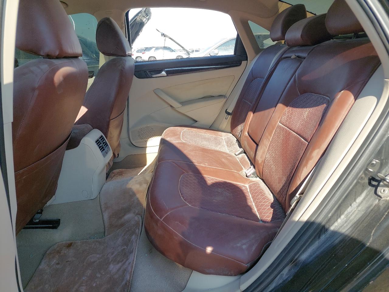 WVWCR7A33FC001204 - 2015 Volkswagen Passat - #87336684
