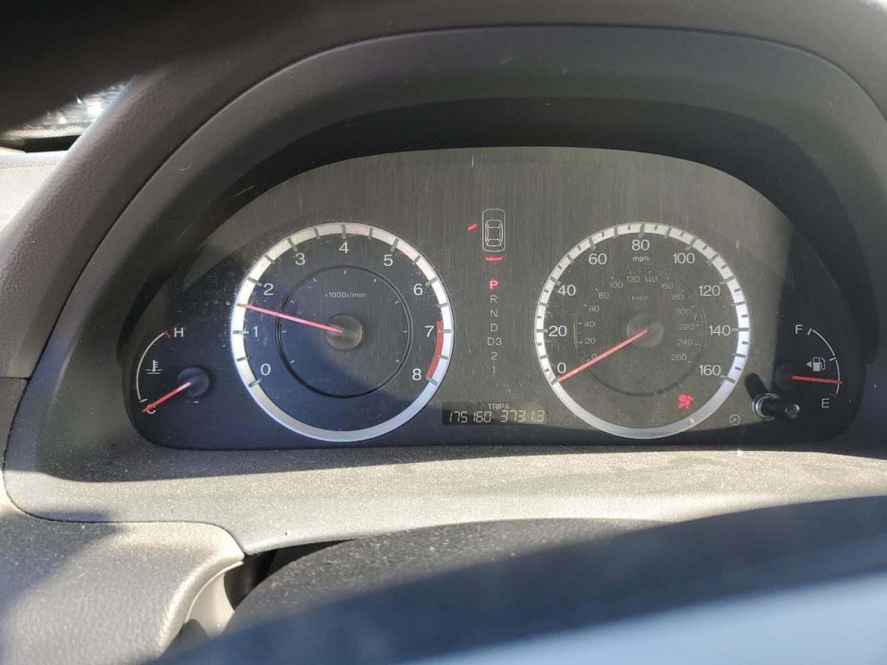 2010 Honda Accord - Image 9