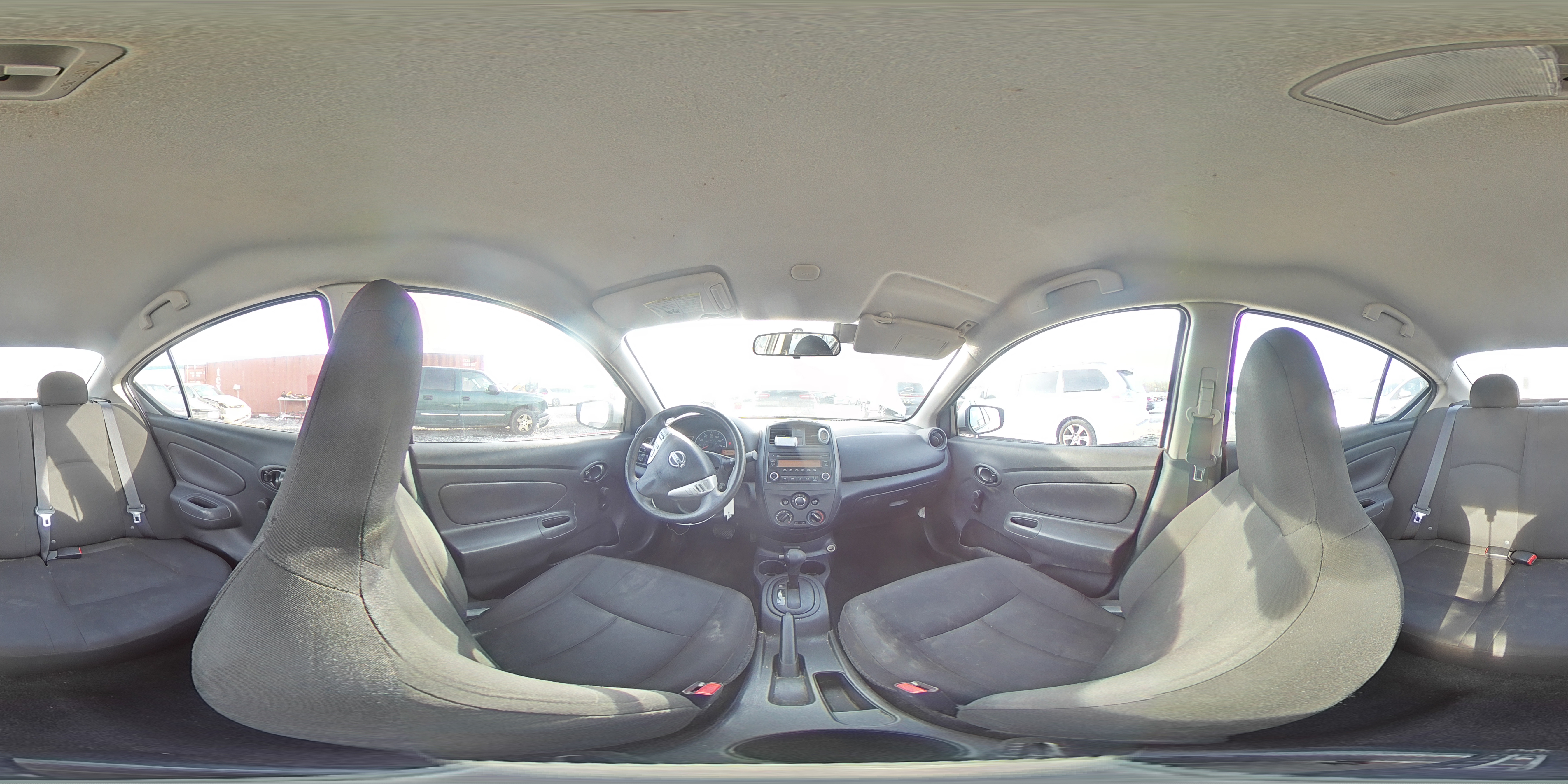 2017 Nissan Versa - Image 14
