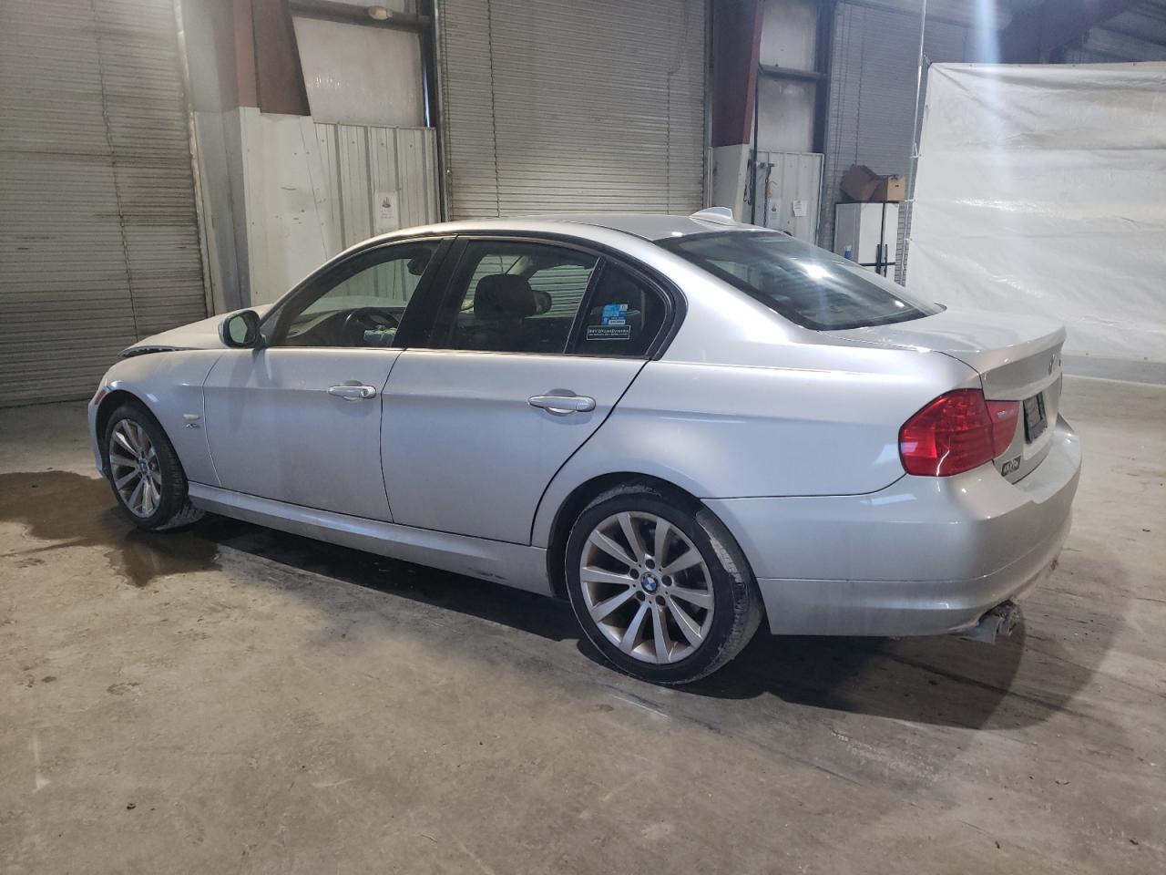 2011 BMW 3er - Image 2