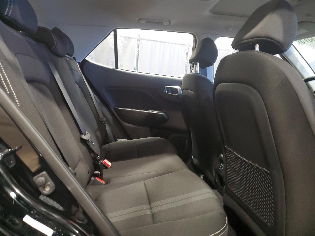 2024 Hyundai Venue - Image 11