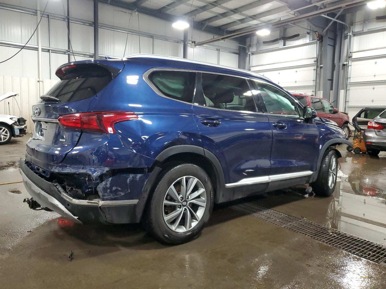 2019 Hyundai Santa Fe - Image 3