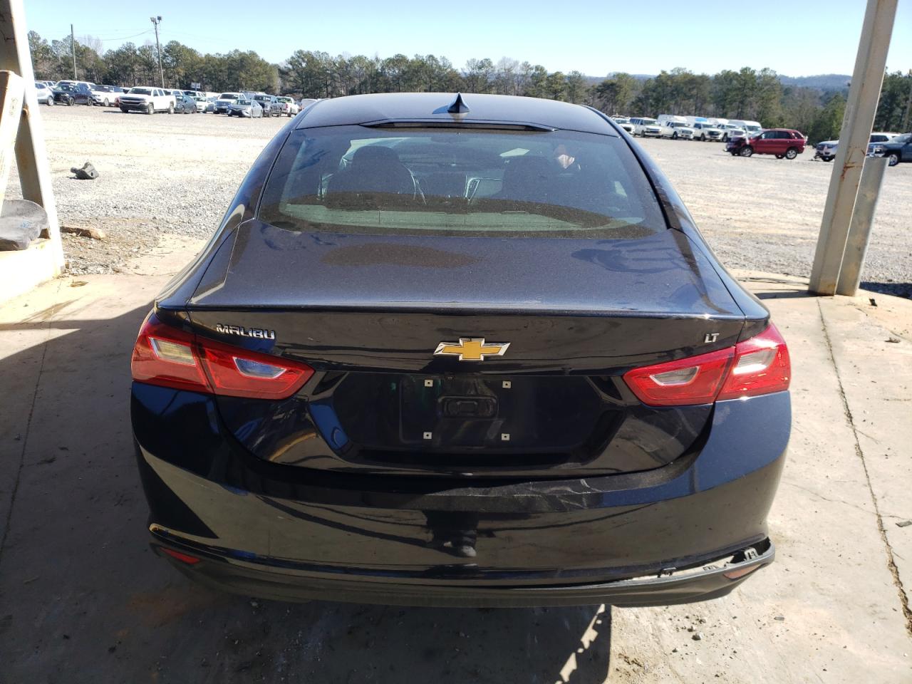 2023 Chevrolet Malibu - Image 6