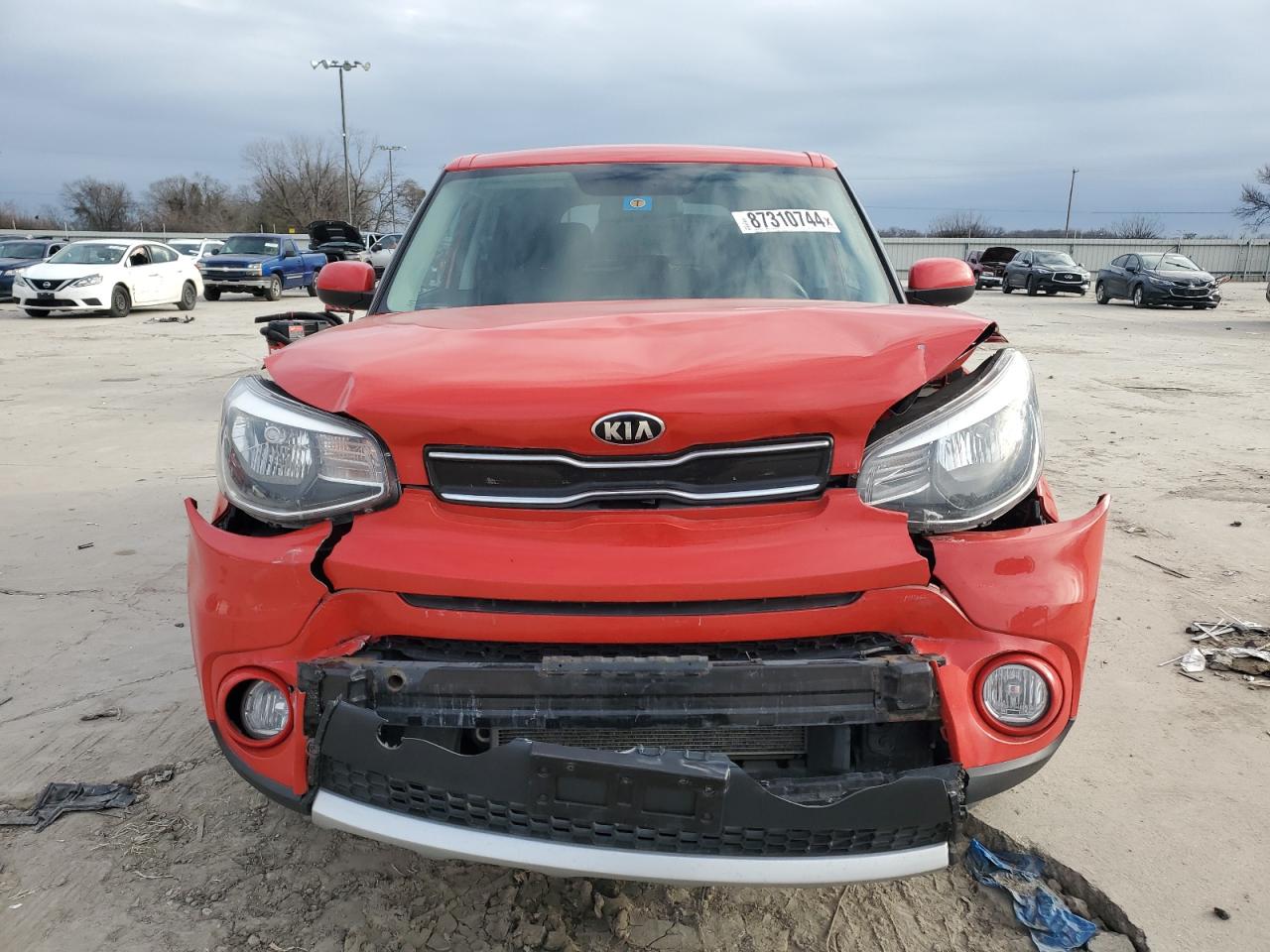 VIN KNDJP3A58J7592431 2018 KIA SOUL no.5