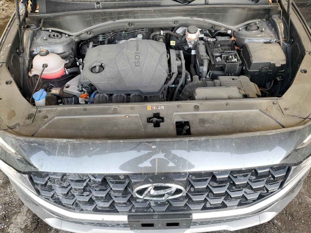 2023 Hyundai Santa Fe - Image 12