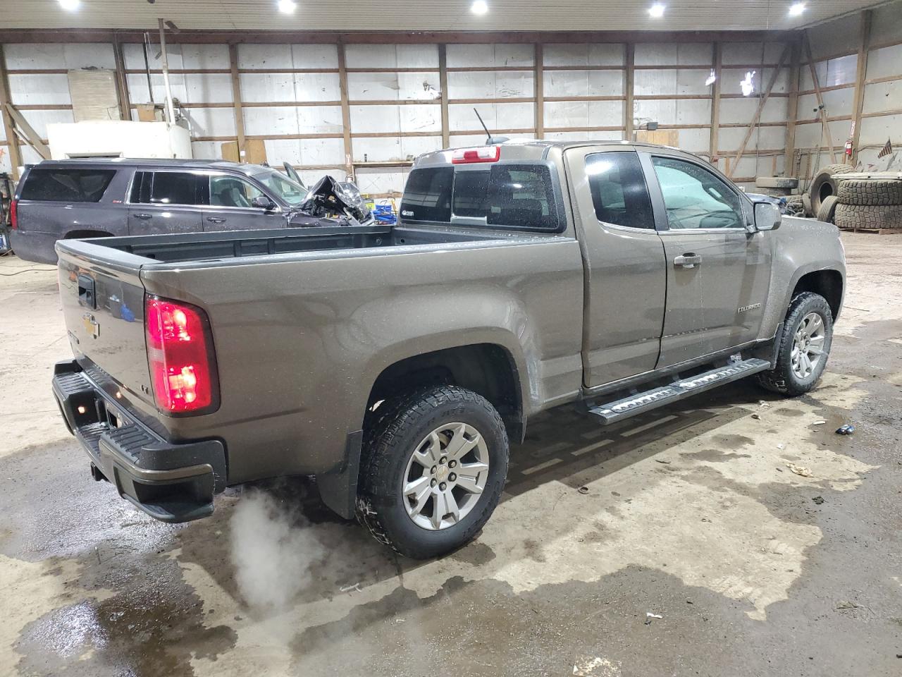 2016 Chevrolet Colorado - Image 3