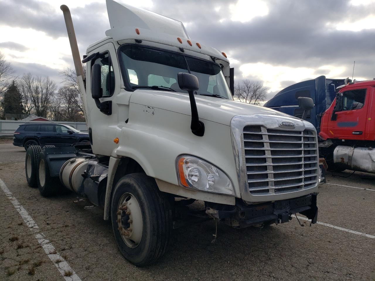 Woodhaven, MI에서 판매 중인 2016 Freightliner Cascadia 125  - Side