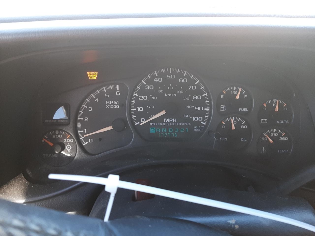 2002 Chevrolet Silverado - Image 9