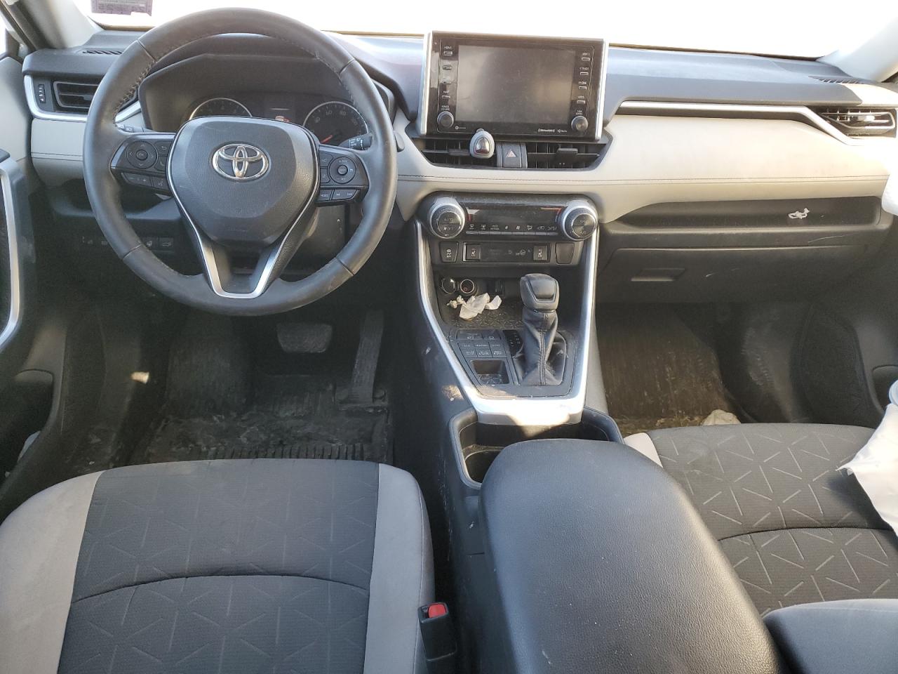 2019 Toyota RAV 4 - Image 8