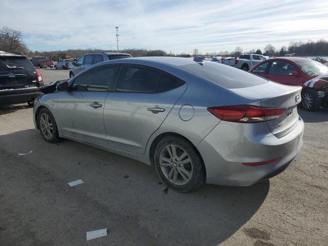  HYUNDAI ELANTRA 2017 Сріблястий