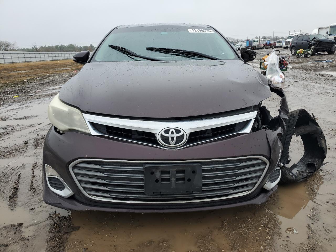 2015 Toyota Avalon - Image 5