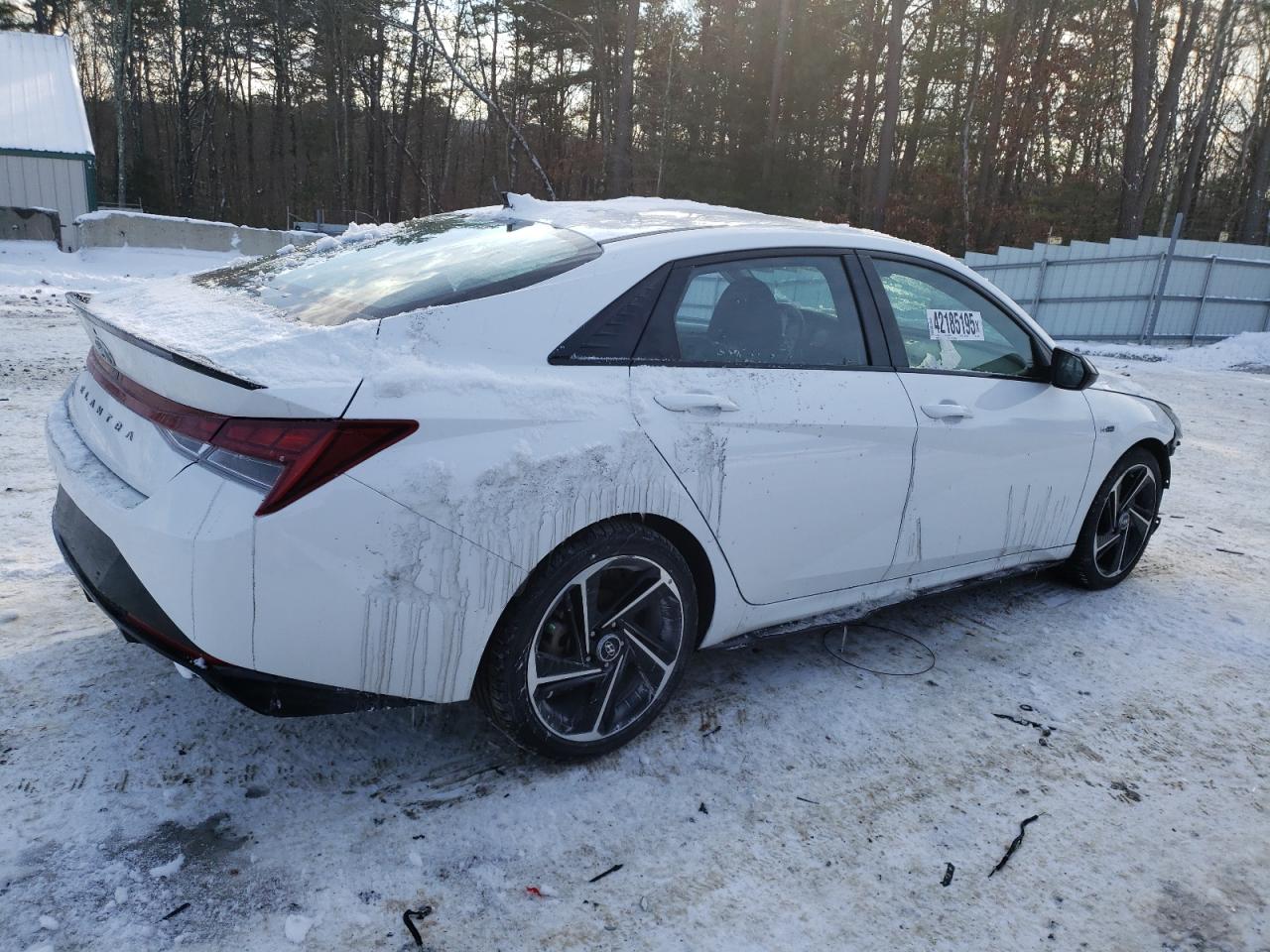 2023 Hyundai Elantra - Image 3
