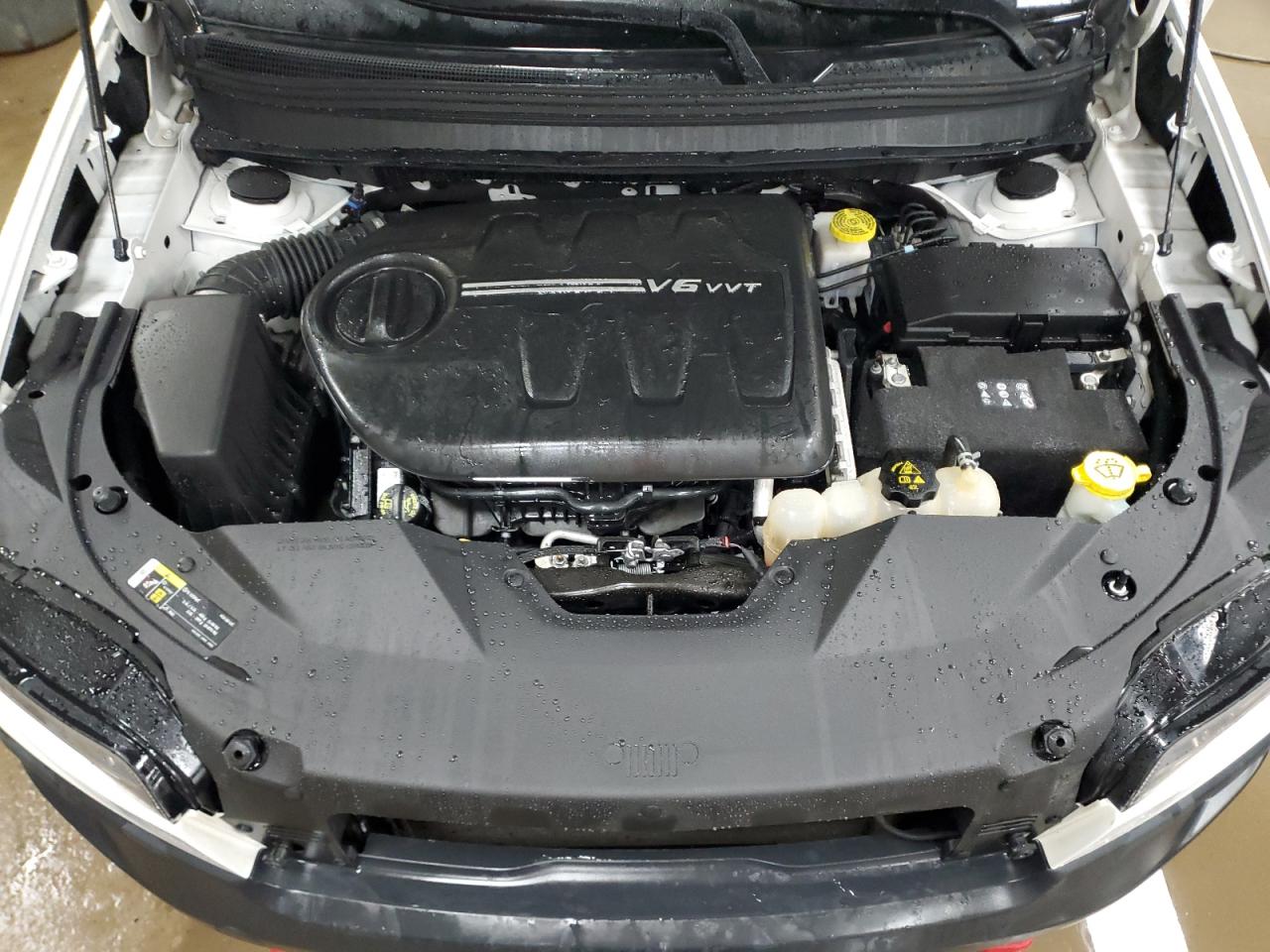 2019 Jeep Cherokee - Image 12