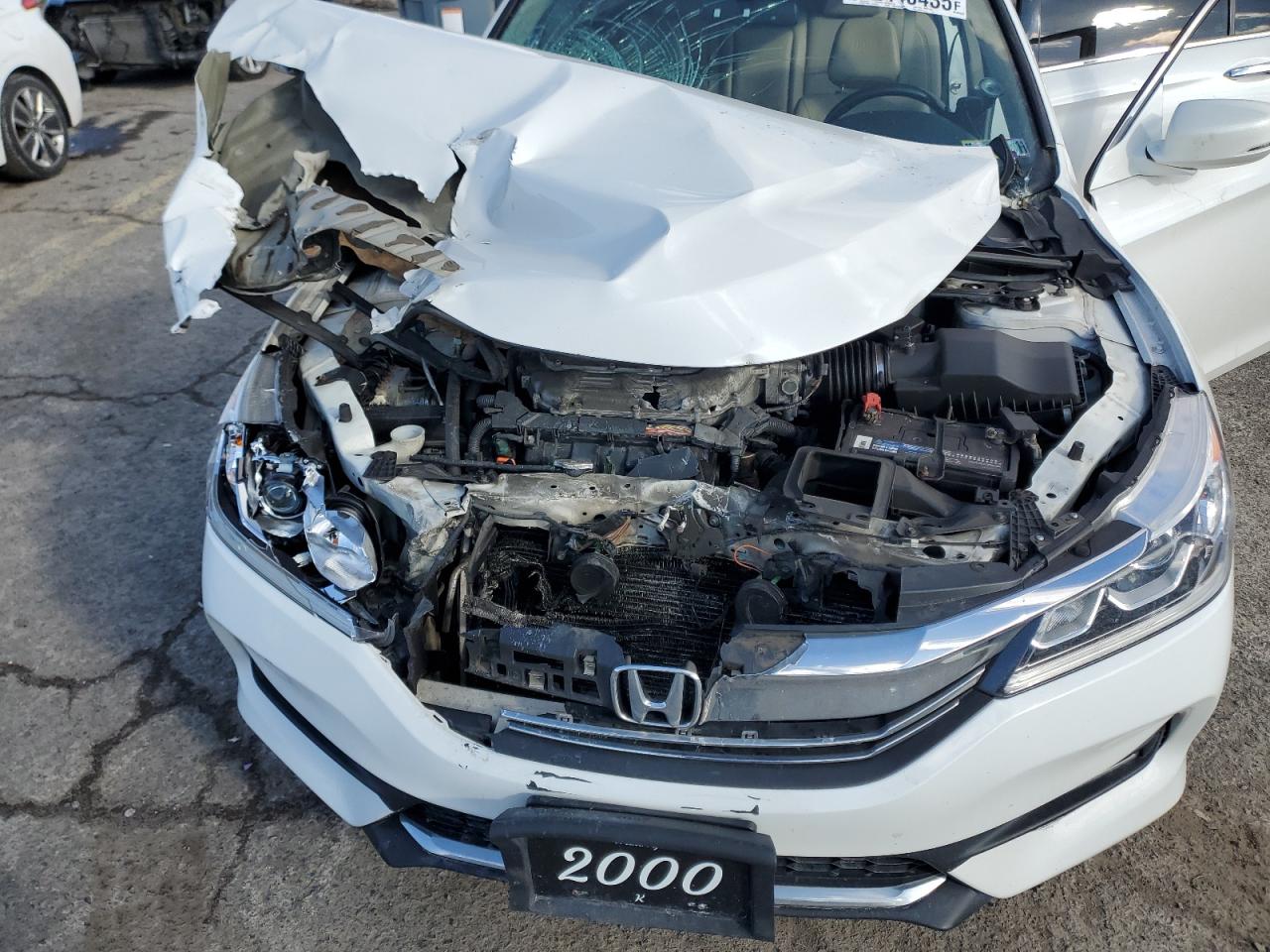 2016 Honda Accord - Image 12