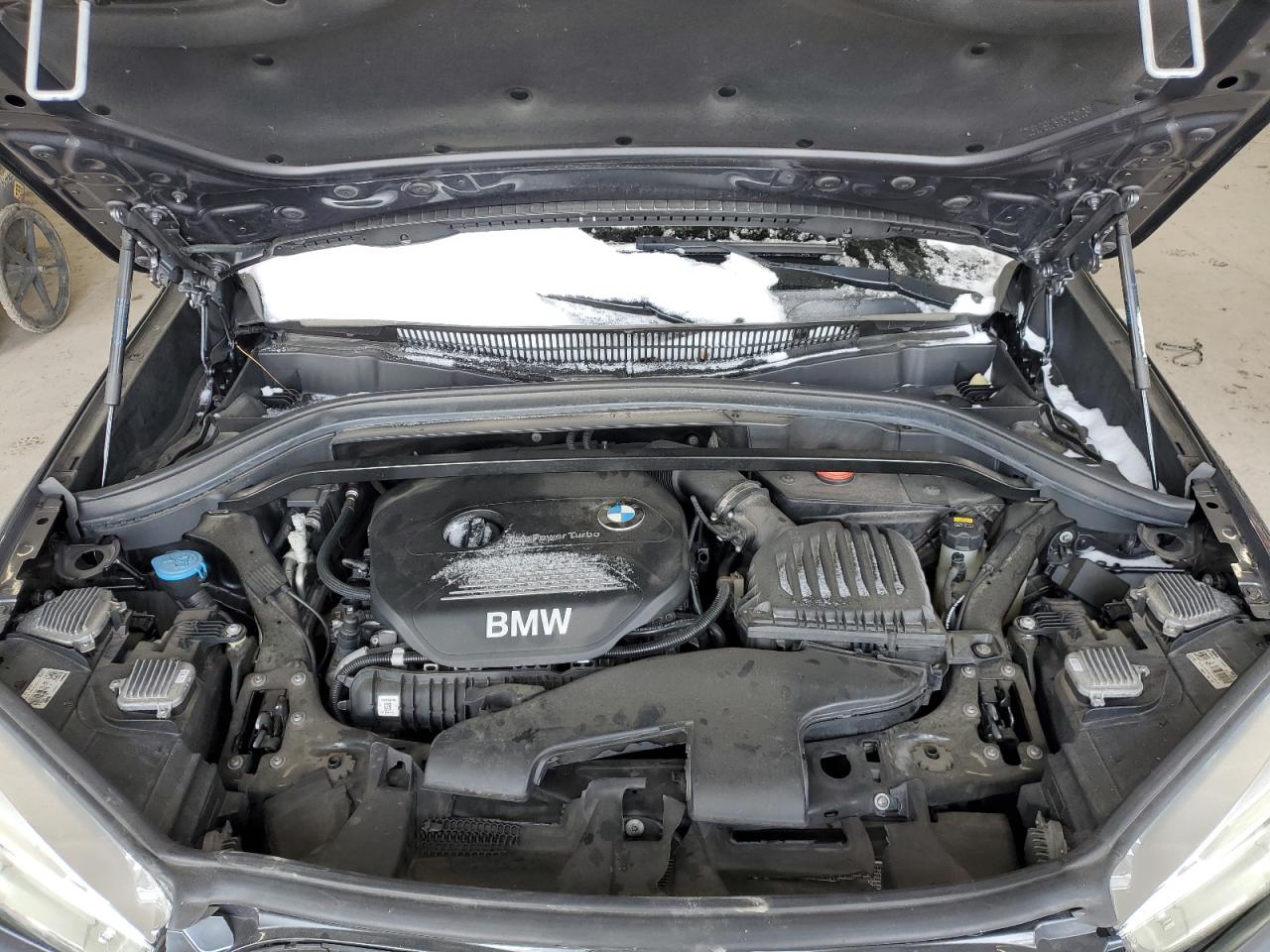 2017 BMW X1 - Image 12