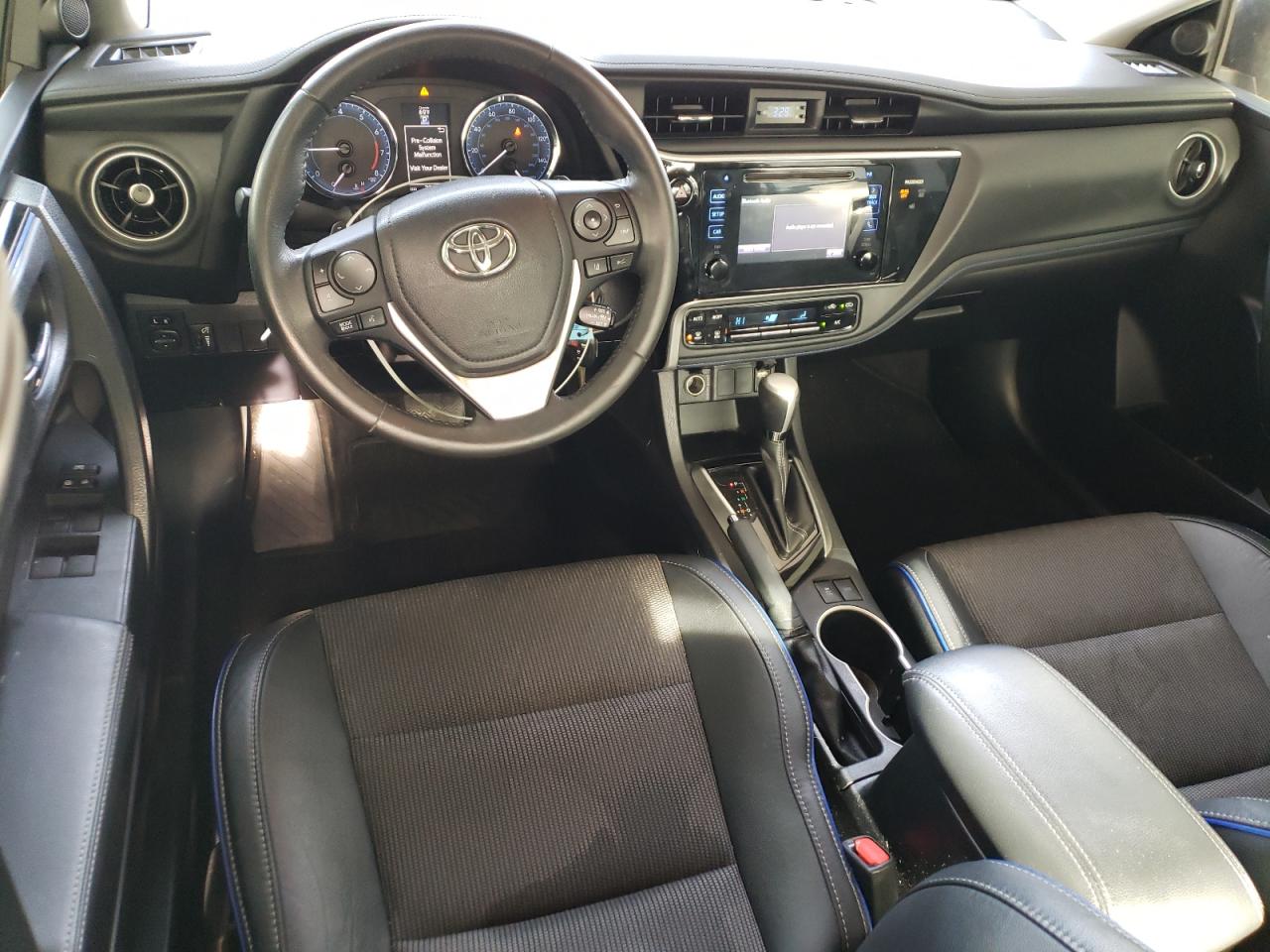 2017 Toyota Corolla - Image 8