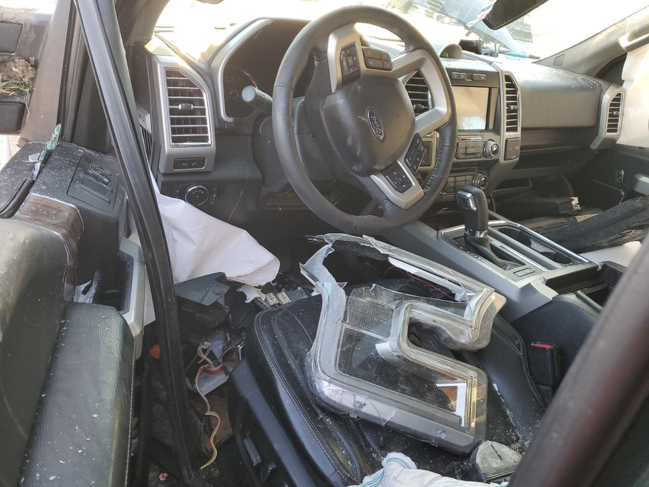 2016 Ford F-150 - Image 8