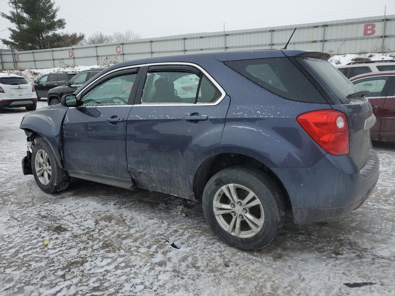 2013 Chevrolet Equinox - Image 2