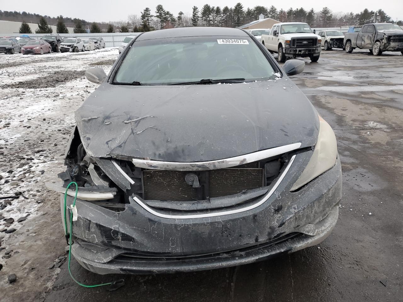 2011 Hyundai Sonata - Image 5