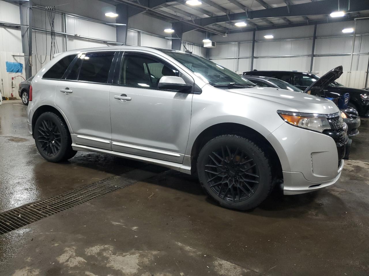 2012 Ford Edge - Image 4